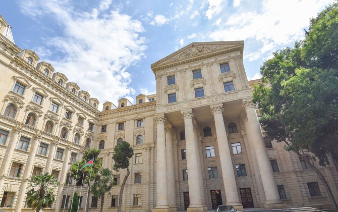 XİN-in idarə rəisi QHGT-nin mənzil-qərargahında diplomatik xidmətə qəbul mövzusunda çıxış edib