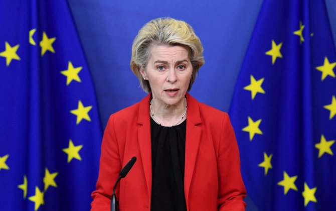 Ursula von der Leyen Fransaya səfər edəcək