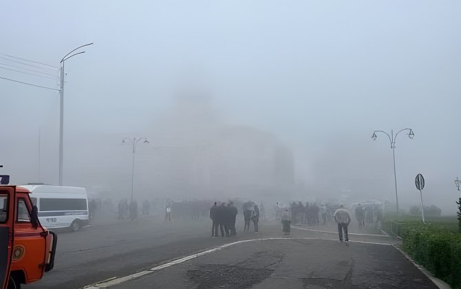 Xankəndində qatı dumandır… Vardanyanın arxasında durduğu “prezident” 