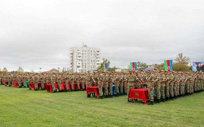 Hərbi təhsil müəssisələrində andiçmə mərasimləri keçirilib