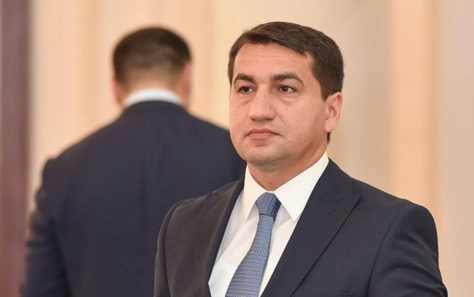 Хикмет Гаджиев: Азербайджан привержен мирному процессу