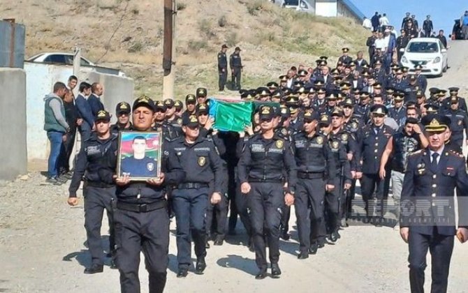 Naxçıvanda qəzada həlak olan polis serjantı Ələsgər Əsgərovla vida mərasimi keçirilir - FOTO