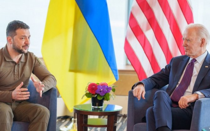 Зеленский: Украина будет производить современное вооружение совместно с США