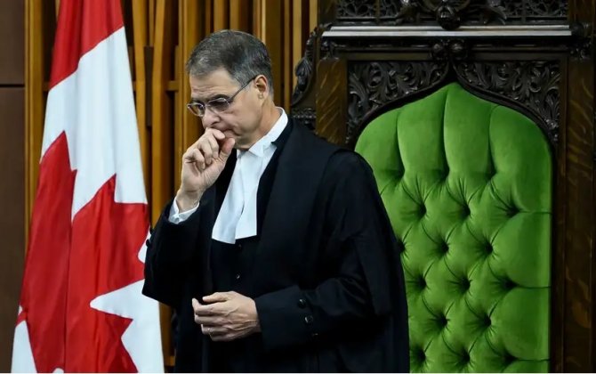 Kanada parlamentində CC veteranı ilə bağlı qalmaqal spikerin istefası ilə nəticələndi