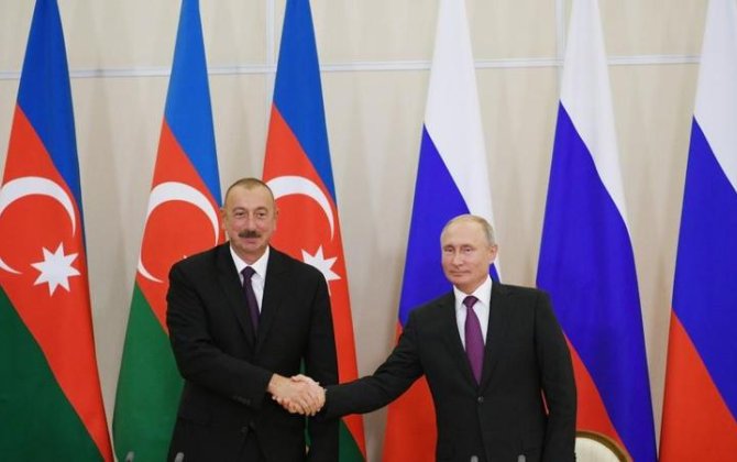 İlham Əliyev Vladimir Putini təbrik etdi