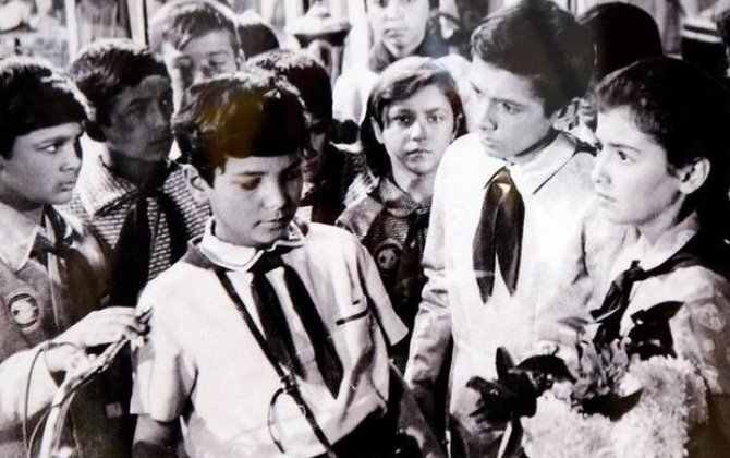 “Sehrli xalat”ın baş qəhrəmanları 60 il sonra bir arada - FOTO
