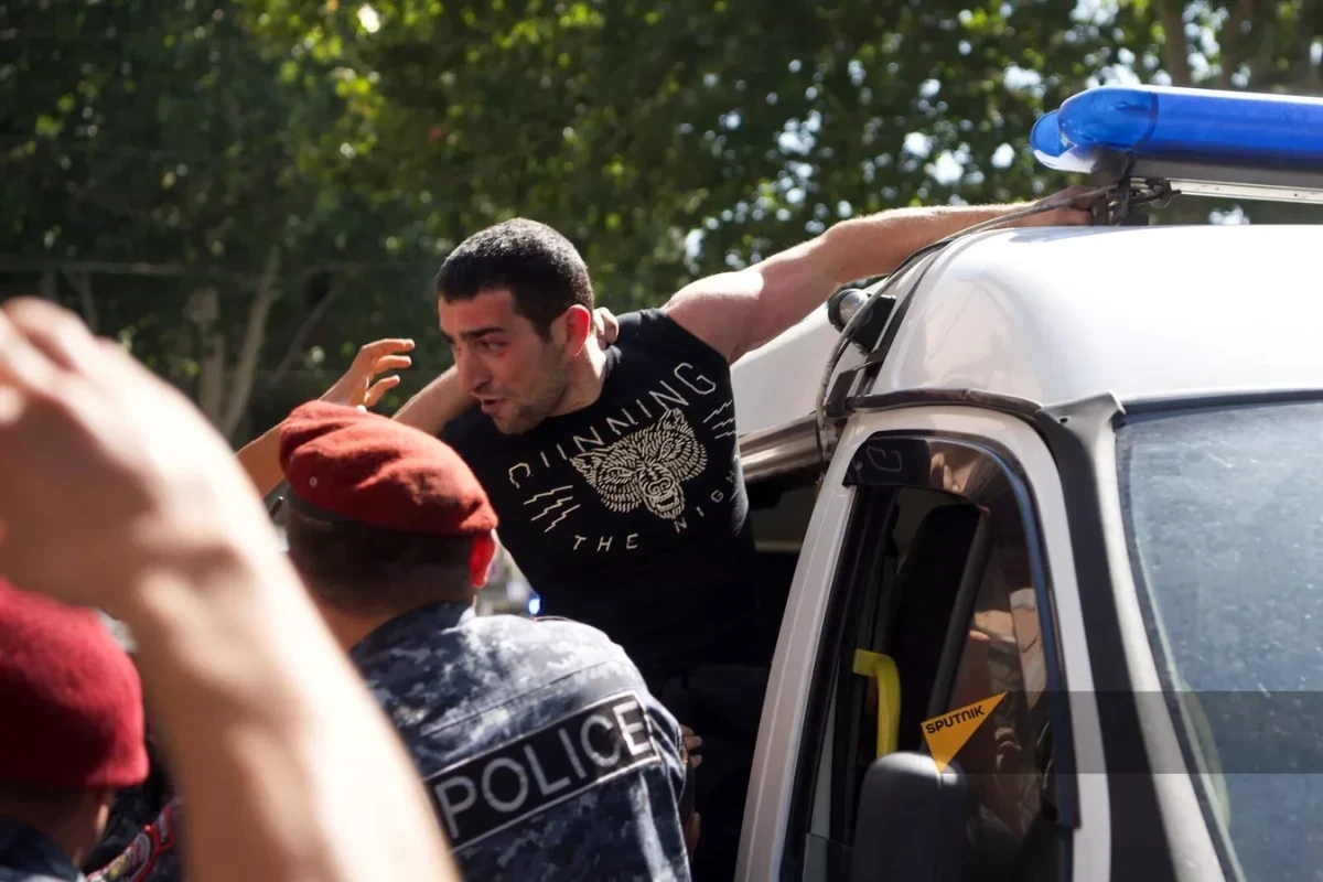 Koçaryanın oğlunun həbs müddətinin uzadılması ilə bağlı vəsatət qaldırılıb