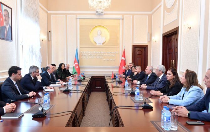 Fikrət Məmmədov Türkiyə Ali Məhkəməsinin sədrinin rəhbərlik etdiyi nümayəndə heyəti ilə görüşüb