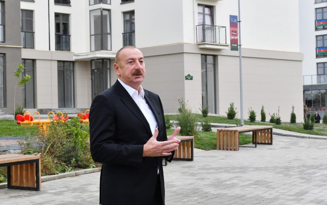 Füzulinin yeni siması göz oxşayır...