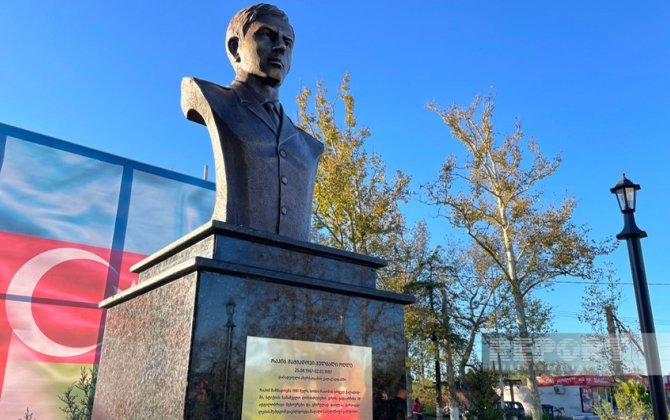Gürcüstanda azərbaycanlı qəhrəman Rahib Məmmədovun heykəlinin açılışı olub