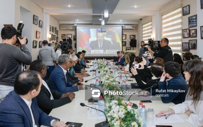 “Neokolonializm və ədalətsizlik: iki dünyəvi təhlükəli tendensiya” mövzusunda tədbir keçirilib - FOTO