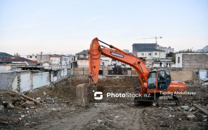 Bakının mərkəzində evlər plana düşdü: Kvadratmetrinə görə 2000-2100 manat veriləcək - FOTO