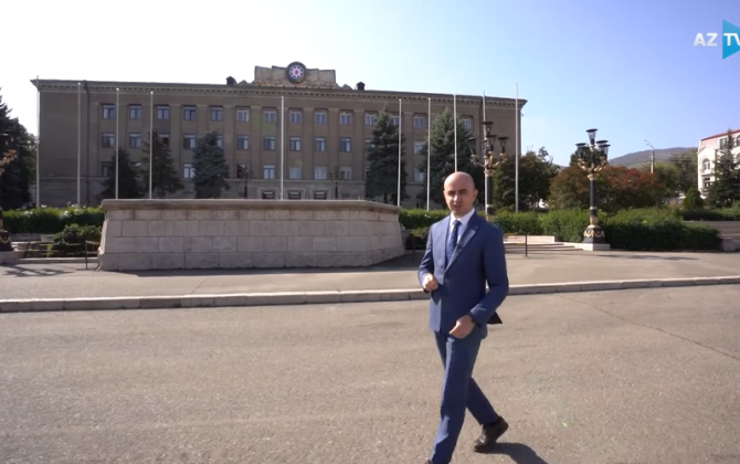 Xankəndidən İLK VERİLİŞ: Separatçıların ayaq altında qalan poqonları və şəxsi əşyaları - VİDEO