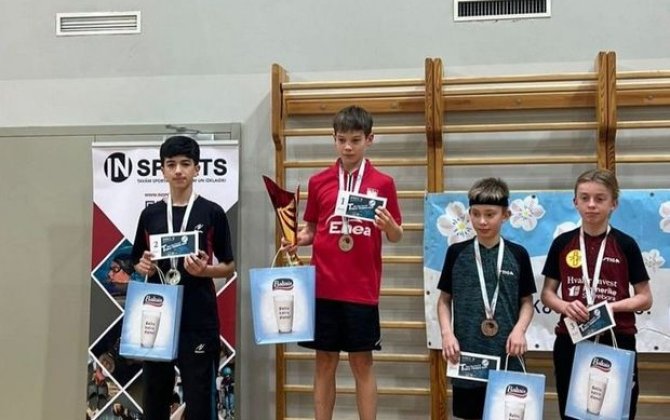 Azərbaycanın stolüstü tennisçiləri beynəlxalq turnirdə iki medal qazanıblar - FOTO