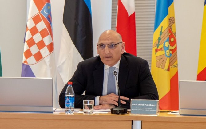 Elçin Əmirbəyov diplomatiya akademiyaları üçün seminarda regionda sülh quruculuğu prosesindən danışıb