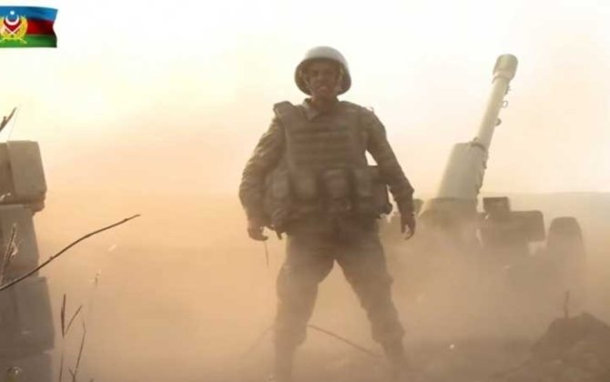 Mərdanə duruşu ilə yaddaşda qalan topçu Vüsal indi haradadır? - FOTOLAR