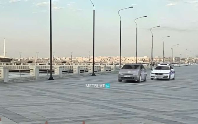 Bakıda “Prius”u dənizə bu şəxs “aşırıbmış” - VİDEO
