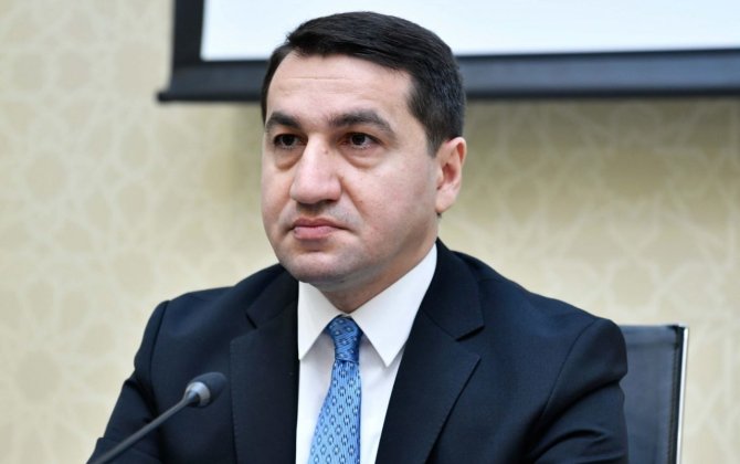 Hikmət Hacıyev Fransanın Ermənistanı silahlandırmasından danışıb: 