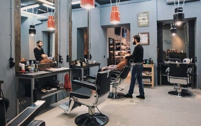 Keçmiş məhkum Bakıda bərbərxananı soydu