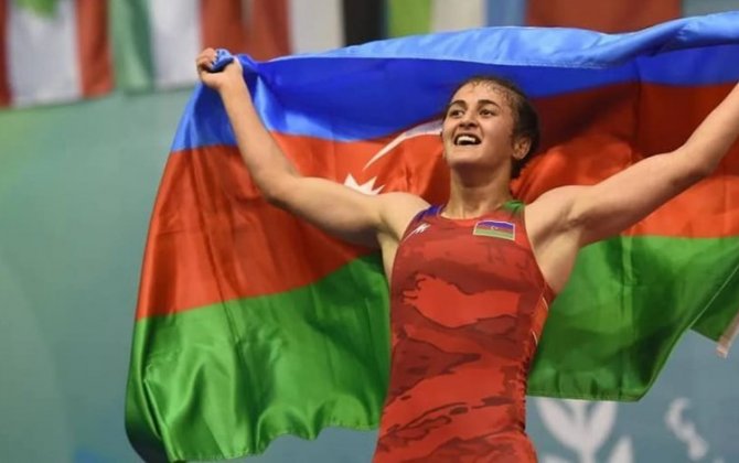 Жаля Алиева стала победительницей чемпионата мира по борьбе в Баку