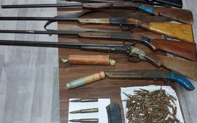 В Агсуинском районе обнаружено значительное количество оружия и боеприпасов - ФОТО
