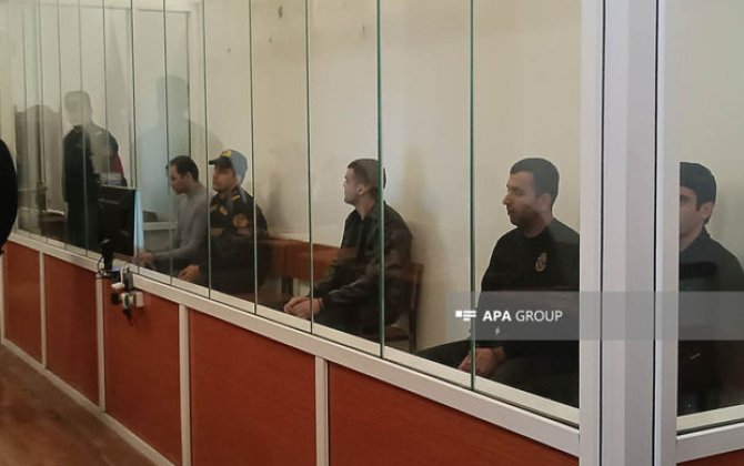 Hipermarketə silahlı hücuma görə tutulan şəxs məhkəmədə ifadə verib