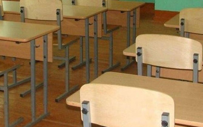 Məktəbdə dəhşət - 8-ci sinifdə oxuyan qızdan ağlasığmaz hərəkət - FOTO