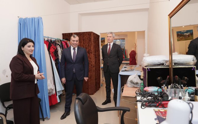 Şamaxıda özünüməşğulluq proqramı çərçivəsində qurulmuş təsərrüfatlara baxış olub - FOTO