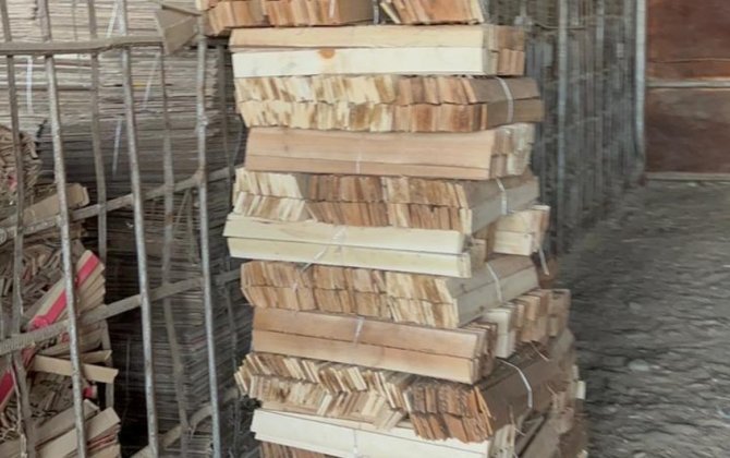 Şəmkirdə sexdə mənbəyi məlum olmayan içlik ağac materialları aşkarlanıb - FOTO/VİDEO