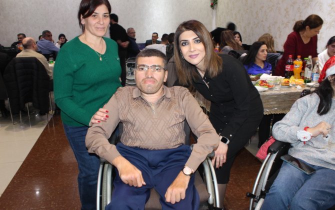 AVP qadınları əlillərlə birgə tədbir keçirdi - Fotolar