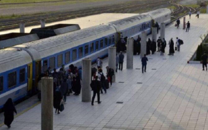 İranla Azərbaycan arasında dəmir yolu ilə ticarət mübadiləsi 33% artıb - FOTO