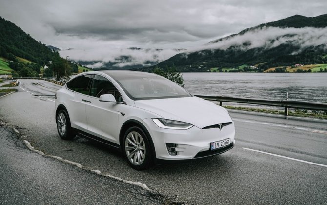 Elektrikli avtomobil dünyada ən çox satılan minik avtomobili ola bilər