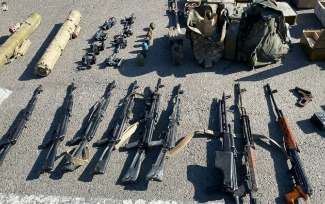 Xankəndidə pulemyot və avtomat silahları aşkarlandı