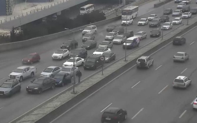 Bakıda qəza sıxlığa səbəb oldu