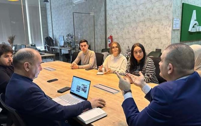 Analitik Teymur Qasımlı ilə gənclərin görüşü keçirildi...-FOTOLAR