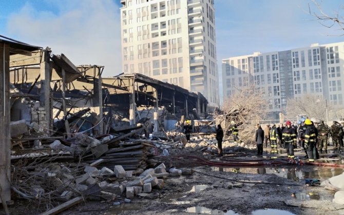 Bakıda partlayışda həlak olanların sayı altıya çatdı - YENİLƏNİB + FOTO/VİDEO