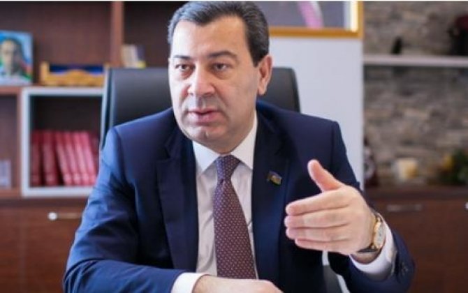 Səməd Seyidov: 