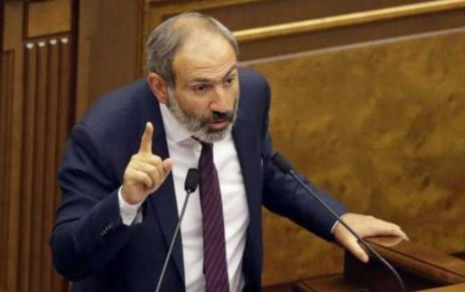Paşinyanın konstitusiya oyunları: Hədəfdə kilsə də var - ARAŞDIRMA + FOTO