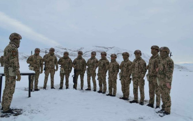 Xüsusi təyinatlılar şərti düşmən hədəflərini məhv etdi -xa0FOTO