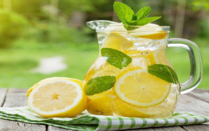 Limonlu su içmək arıqlamağa kömək etmir - İDDİA