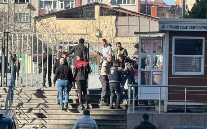 İstanbulda məhkəmə binasına silahlı hücum: Ölənlərin sayı artdı - YENİLƏNİB + FOTO/VİDEO