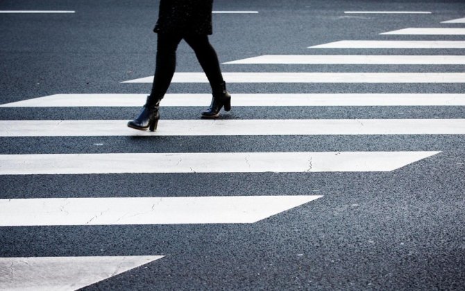 Göyçay rayonunda avtomobil piyadanı vuraraq öldürüb