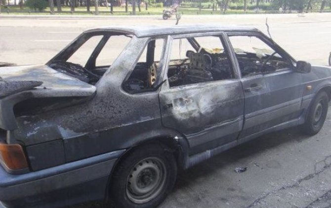 Naxçıvanda avtomobil yandı - VİDEO