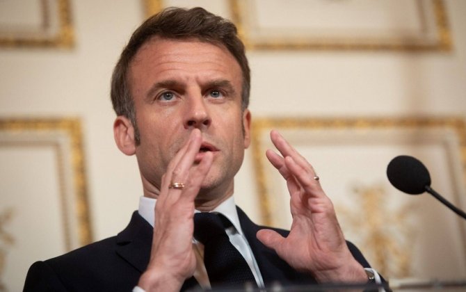 Во Франции призвали объявить импичмент Макрону