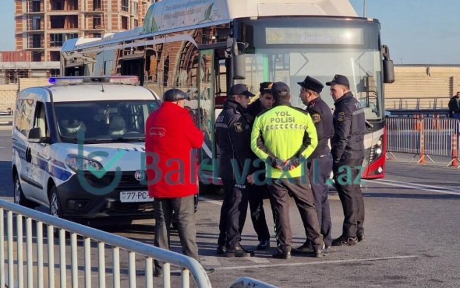 “Koroğlu”da piyada avtobusun altında qalaraq öldü - FOTO