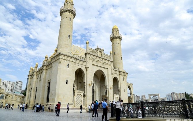 Azərbaycanda Ramazan ayının başlaması ilə bağlı fətva verilib