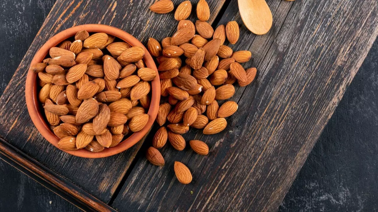 Badamın bilmədiyiniz faydaları