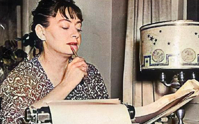 Evində timsah saxlayan şair - O niyə milçəyinin dəfninə milyon dollar xərcləmişdi?