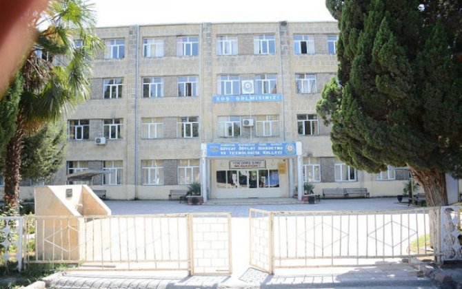 Azərbaycanda kollecin direktoru və müavini işdən çıxarıldılar