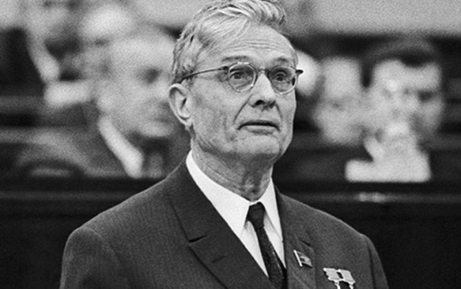 “O, partiya rəhbərliyinə gətirilə bilməz” – Kremldə gülüş doğuran soyadın müzakirəsi...